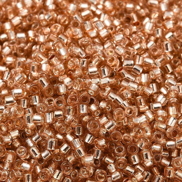 SMGE бисер Т-123 цилиндр Cornsilk 1.5х2мм цена за 10г 