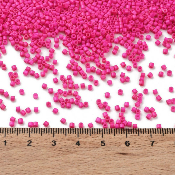 SMGE бисер Т-188 цилиндр Deep Pink 1.5х2мм цена за 10г 