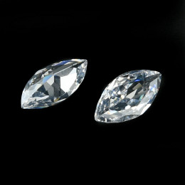 Фианит Cubic Zirconia 8х4мм хрусталь цена за 5шт Фианит Cubic Zirconia 8х4мм хрусталь цена за 5шт