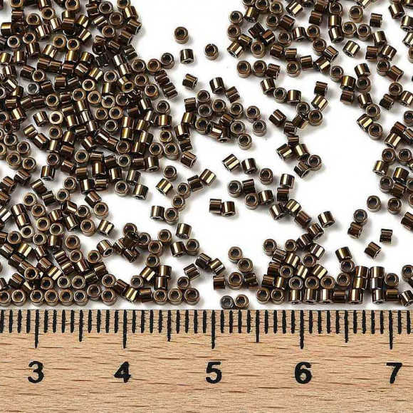 SMGE бисер Т-230 цилиндр Coffee 1.3мм цена за 10г SMGE бисер Т-230 цилиндр Coffee 1.3мм цена за 10г